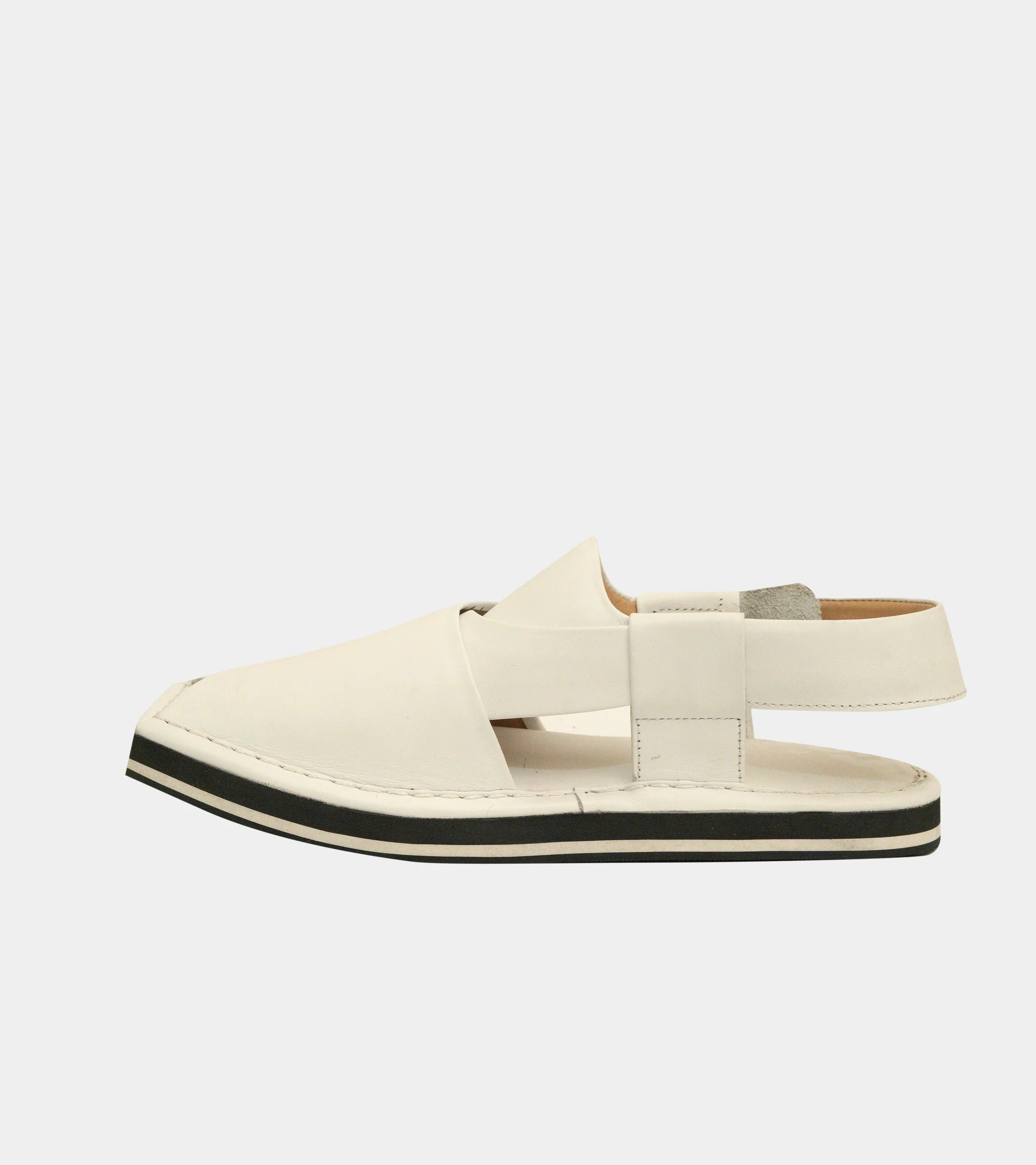 Kaptaan chappal White - Image 2